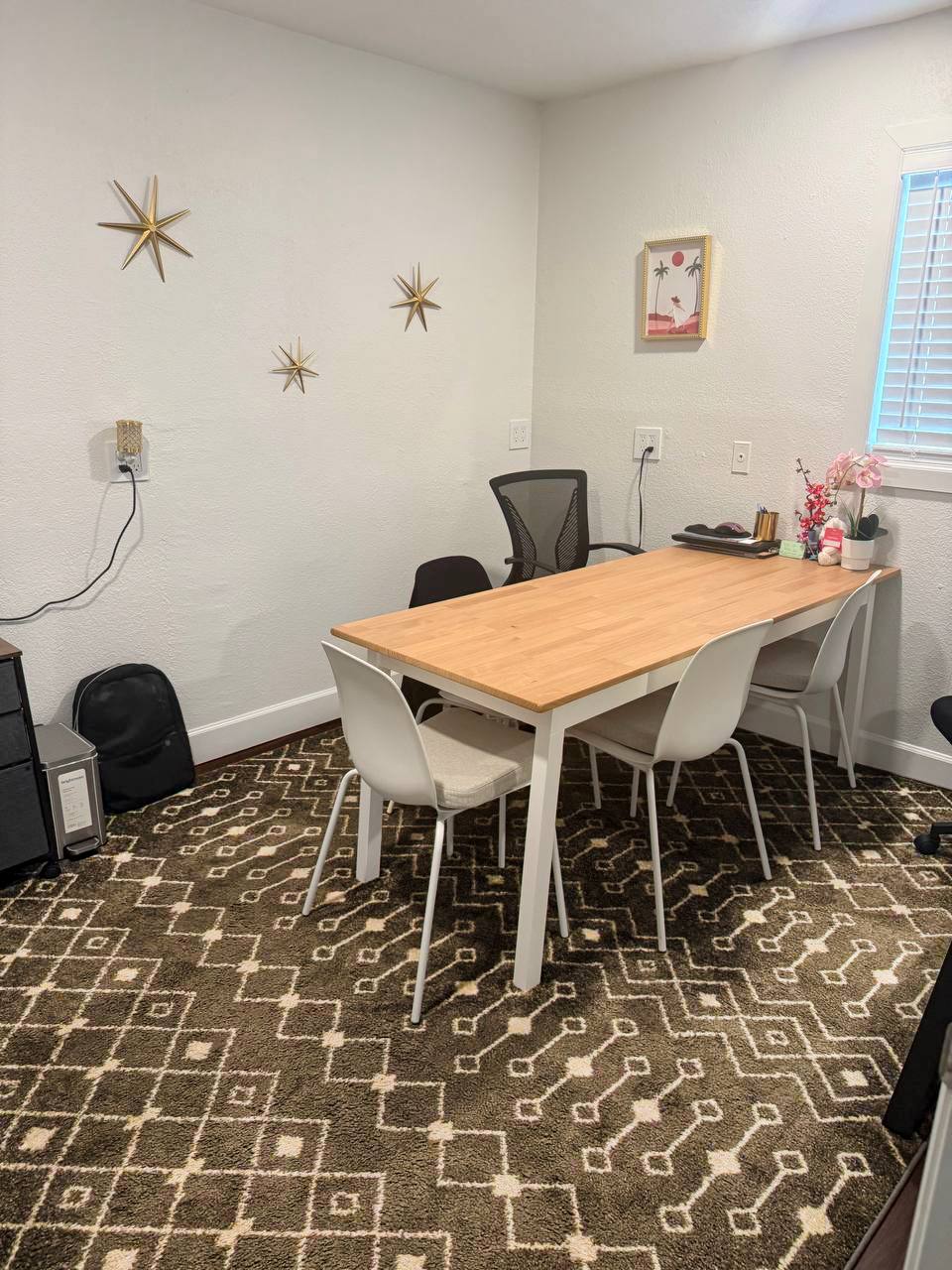 Tampa Bay Recovery Care meeting room